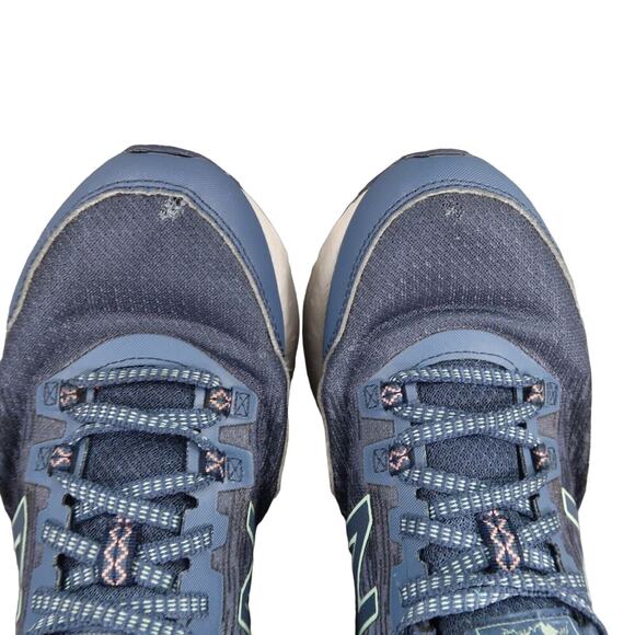 New Balance Shoe Women 7.5 Athletic Trail Running Sneaker All Terrain 410v6 Blue - Picture 10 of 16